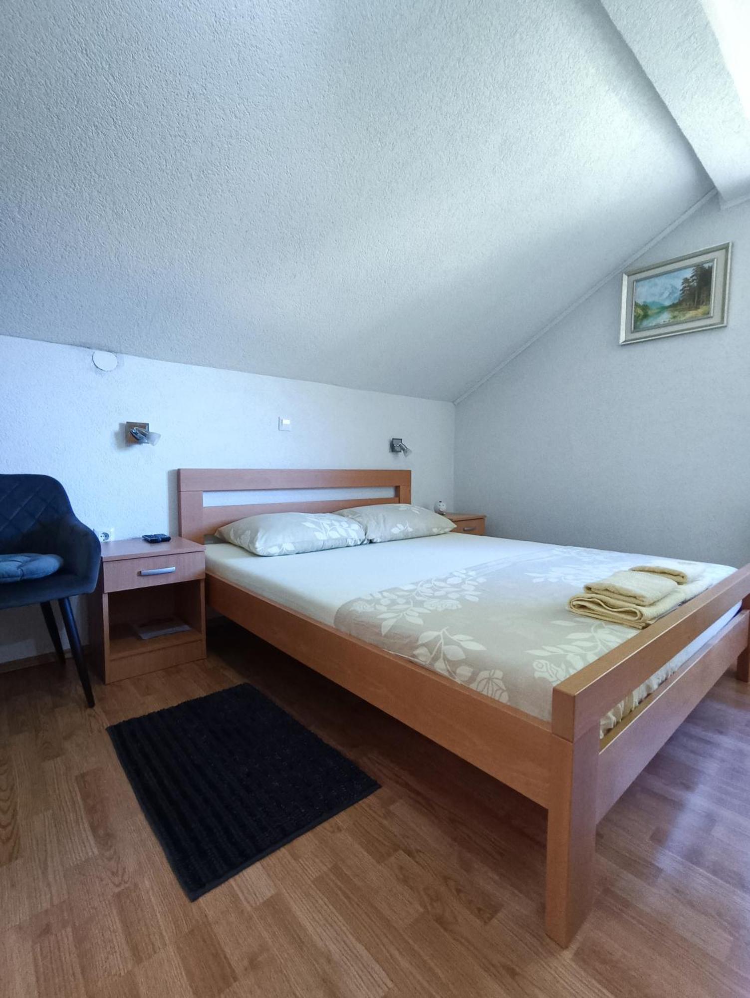 Guesthouse Nikolina Кореница Экстерьер фото
